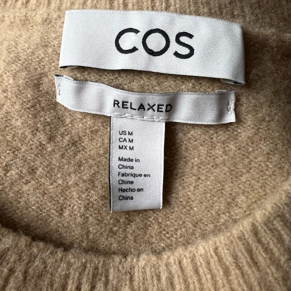 COS Sweater Yak Wool Pullover Crewneck Tan Beige Relaxed Fit Medium - Picture 8 of 9